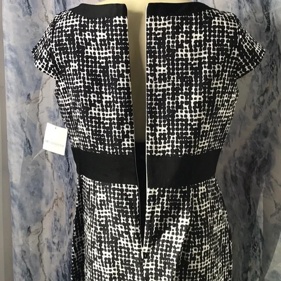 NWT Liz Claiborne sleeveless fitted dress V-neck Cotton Spandex - Picture 11 of 13